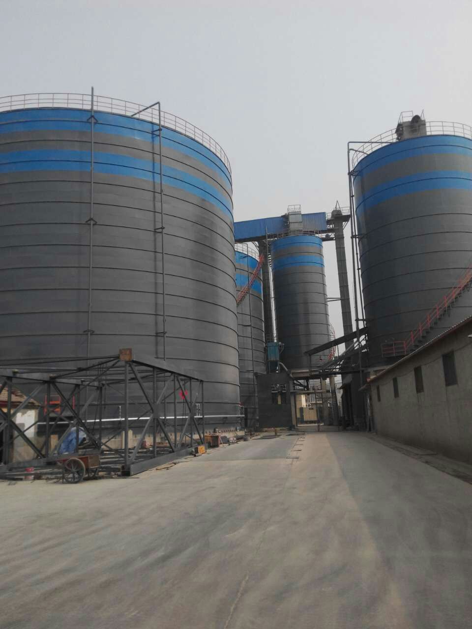 新田粉煤灰储存库基础怎么建造